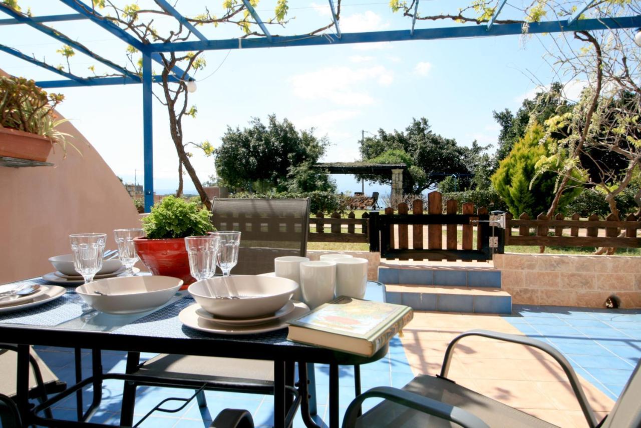 Seaside, Relaxing Family House With Playground! Villa Lavrys 4 Марати Екстериор снимка