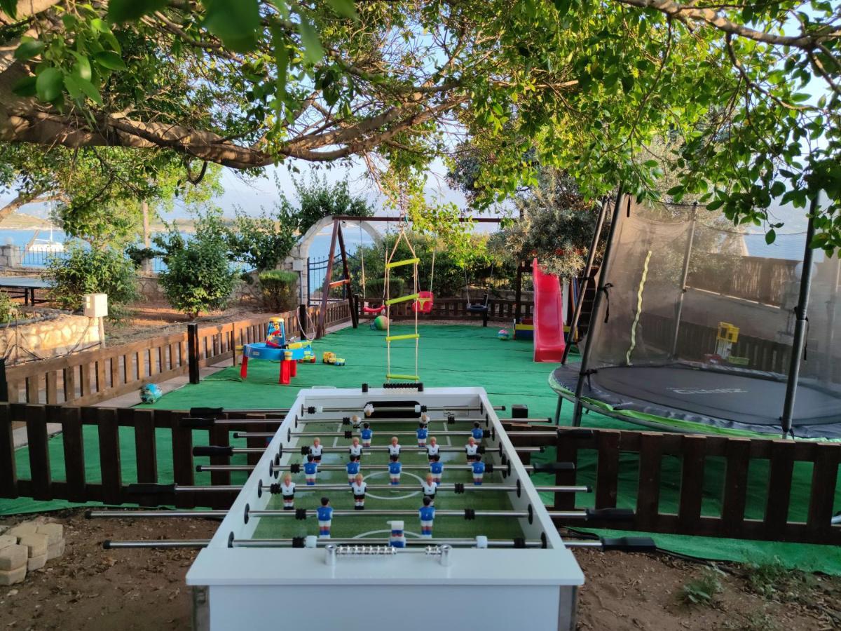 Seaside, Relaxing Family House With Playground! Villa Lavrys 4 Марати Екстериор снимка