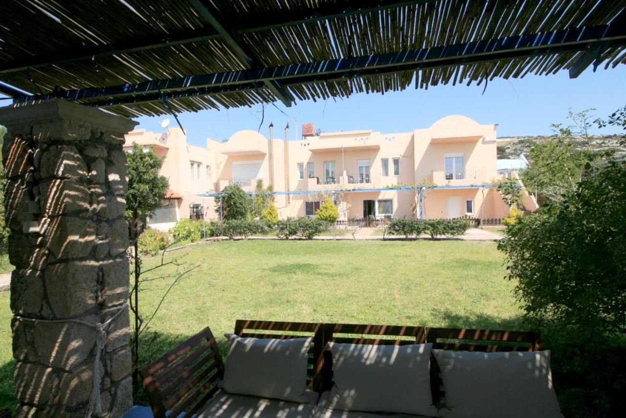 Seaside, Relaxing Family House With Playground! Villa Lavrys 4 Марати Екстериор снимка